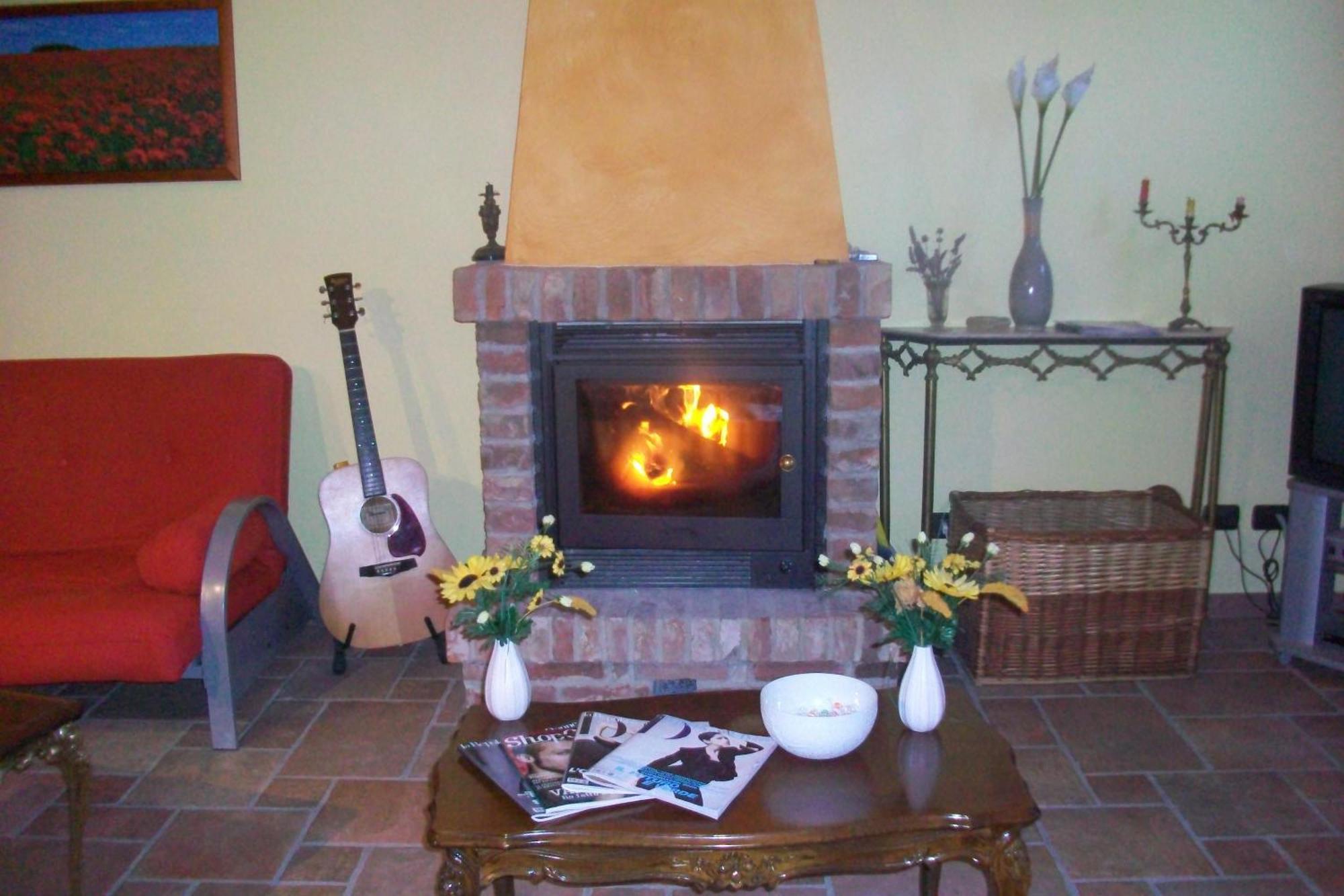 Tra... Monti E Vigne Bed & Breakfast La Morra Luaran gambar