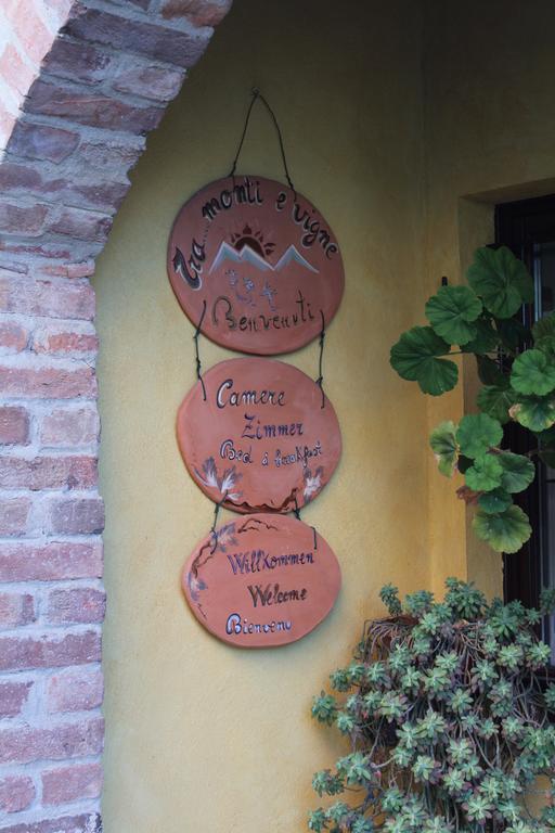 Tra... Monti E Vigne Bed & Breakfast La Morra Luaran gambar